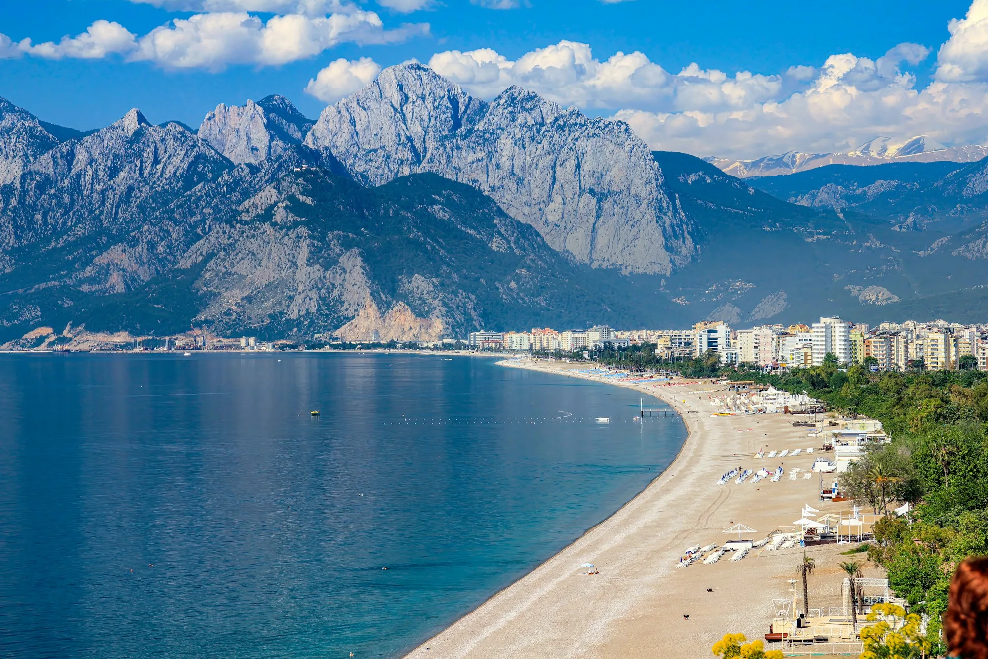 Building in Antalya as a foreign owner: from permit to occupancy
