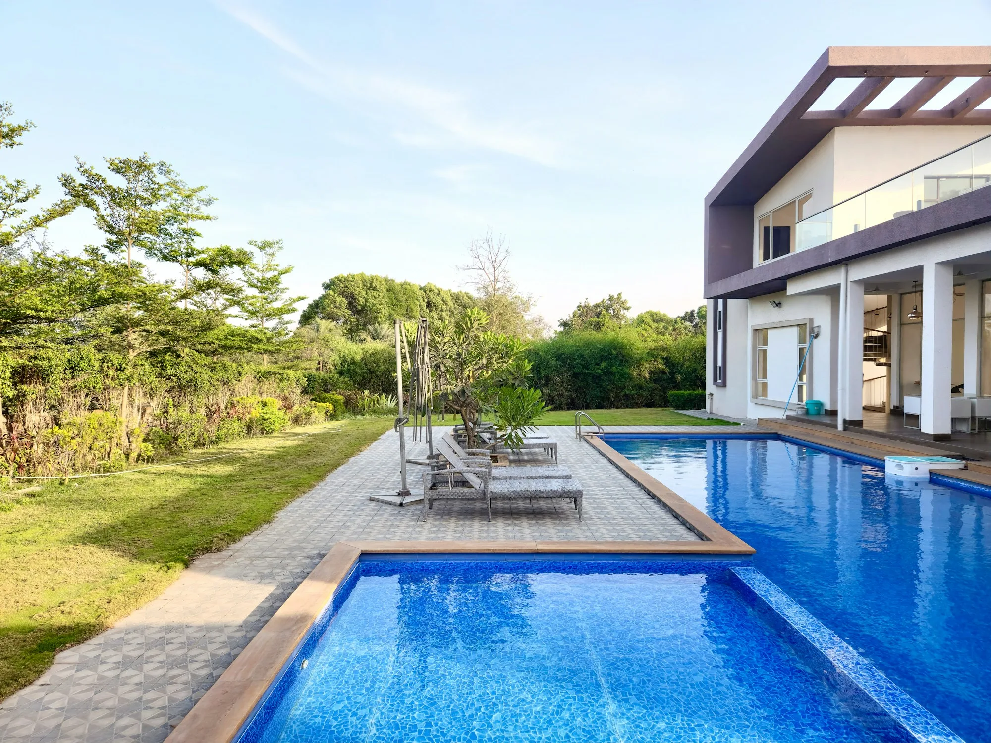 How long does it take to build a villa in Antalya