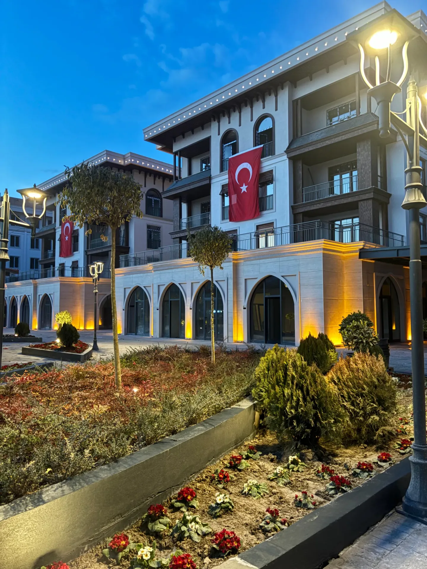 ARASTA YASAM MERKEZI KORKUTELI